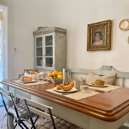 Artist With Private Roof Terrace Apartamento Floriana