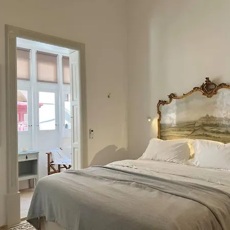 Artist With Private Roof Terrace Apartment Il-Furjana